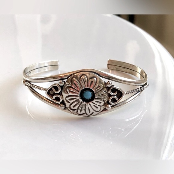 Jewelry - Vintage Native American Sterling Silver Cuff Bracelet